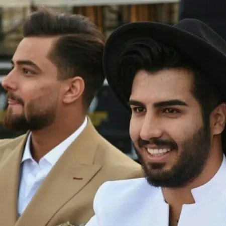 دانلود آهنگ با تو آرومم از ماکان بند