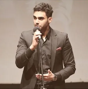 دانلود آهنگ آغوش از سینا درخشنده